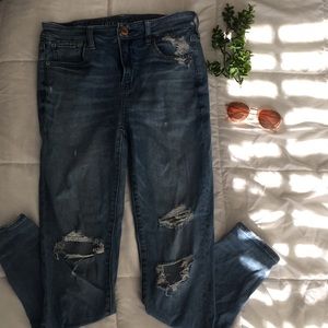 American eagle jeans!